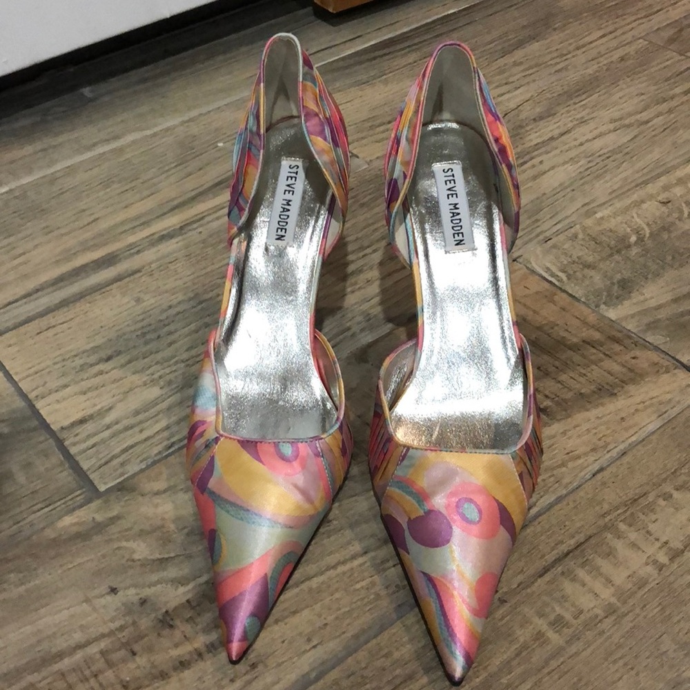 Steve Madden pastel multi colored pump